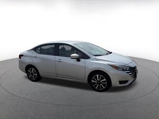 Used 2025 Nissan Versa SV FWD video 2