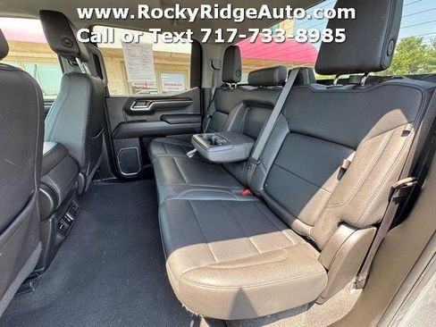 Used 2025 GMC Sierra 1500 SLT AWD/4WD image 10