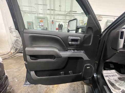 Used 2017 Chevrolet Silverado 2500 LTZ w/ Duramax Plus Package image 21