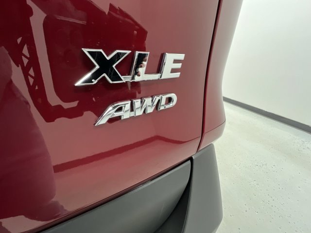 Certified 2019 Toyota RAV4 XLE Premium w/ Cold Weather Package AWD/4WD image 32