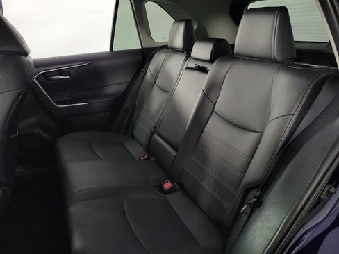 Used 2025 Toyota RAV4 XLE Premium FWD image 17