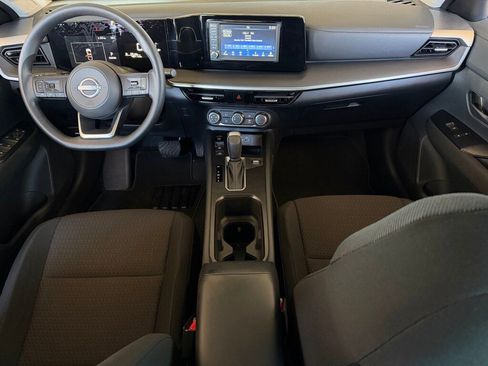 Used 2025 Nissan Kicks S image 6