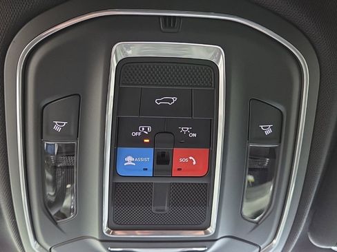 New 2026 Jeep Cherokee Limited AWD/4WD image 29
