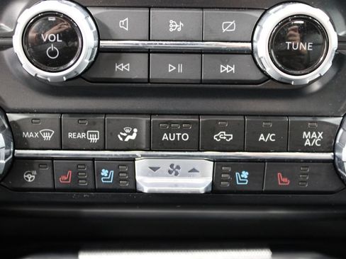 Used 2023 Ford F150 Lariat w/ Equipment Group 502A High AWD/4WD image 68