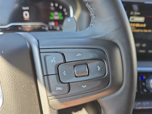 Used 2025 GMC Sierra 1500 Denali AWD/4WD image 27