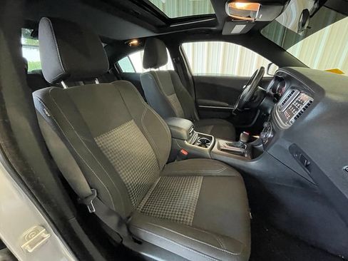 Used 2023 Dodge Charger SXT RWD image 32