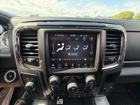 Used 2018 RAM 2500 Laramie AWD/4WD image 18