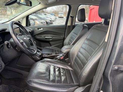 Used 2018 Ford C-MAX Titanium w/ Equipment Group 301A image 8