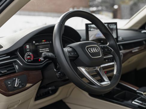 Used 2023 Audi A4 2.0T Premium Plus w/ Premium Plus Package image 9