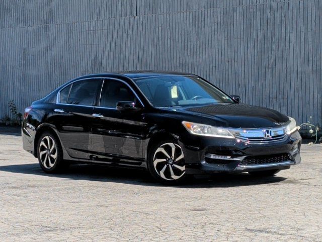 Used 2017 Honda Accord EX-L image 11