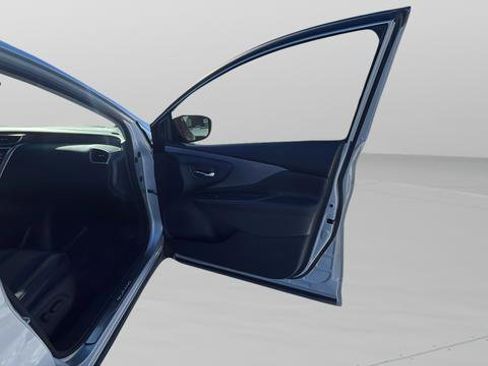 Used 2022 Nissan Murano SL w/ SL Moonroof Package image 26