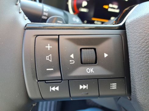 New 2026 Nissan Pathfinder SL image 20