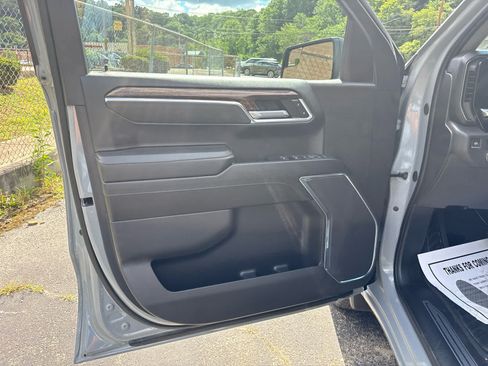 Used 2024 GMC Sierra 1500 Elevation AWD/4WD image 11