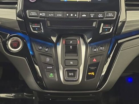 Used 2024 Honda Odyssey Elite image 22