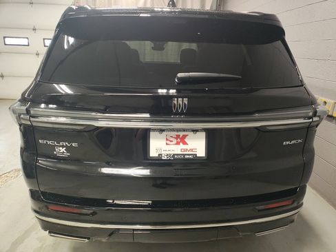 New 2026 Buick Enclave Avenir w/ Super Cruise Package FWD image 22