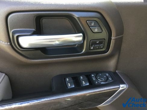 Used 2020 Chevrolet Silverado 3500 LTZ w/ LTZ Premium Package image 27