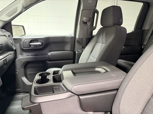 Used 2026 Chevrolet Silverado 1500 Custom Trail Boss AWD/4WD image 13
