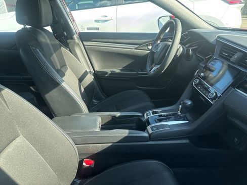 Used 2019 Honda Civic Sport image 13