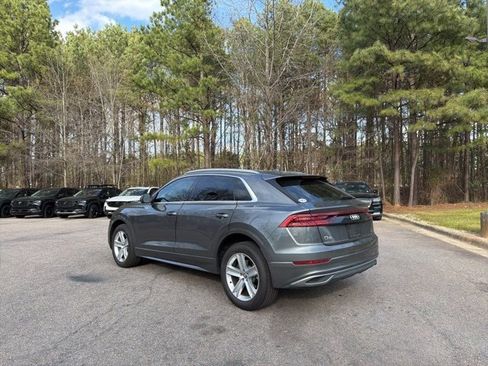 Used 2019 Audi Q8 Premium w/ Convenience Package image 3