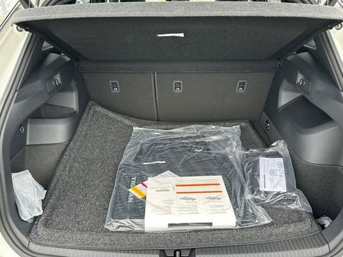 New 2026 Volkswagen Tiguan SEL R-Line AWD/4WD image 13
