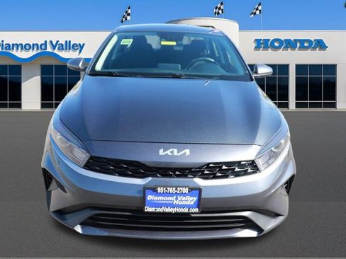 Used 2023 Kia Forte LXS image 2