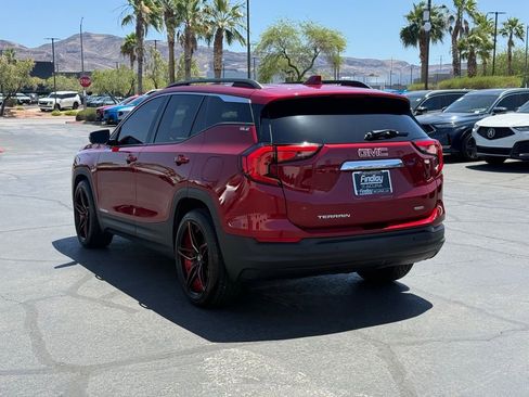 Used 2018 GMC Terrain SLE w/ Infotainment Package I FWD image 6