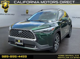 Used 2022 Toyota Corolla Cross XLE w/ Convenience Package FWD video 1