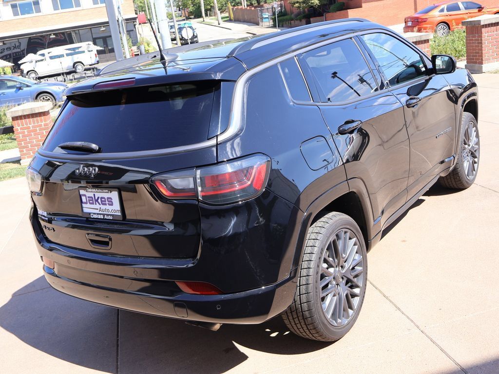 Used 2022 Jeep Compass High Altitude AWD/4WD image 6