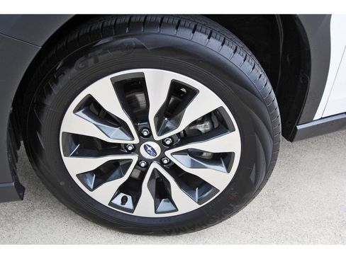 Certified 2024 Subaru Outback Limited AWD/4WD image 29