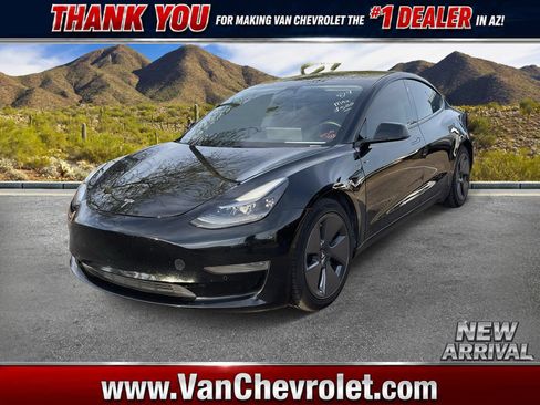 Used 2021 Tesla Model 3 Standard Range Plus RWD image 1