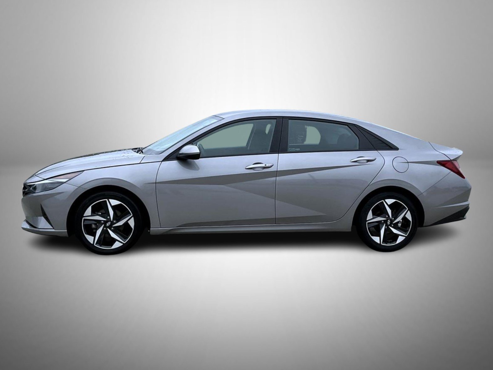 Certified 2023 Hyundai Elantra SEL w/ Convenience Package FWD image 8