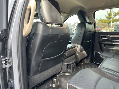 Used 2019 RAM 2500 Laramie image 40