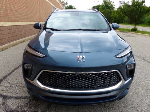 Used 2024 Buick Encore GX Avenir image 14