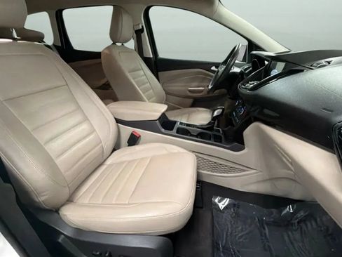 Used 2019 Ford Escape Titanium FWD image 20