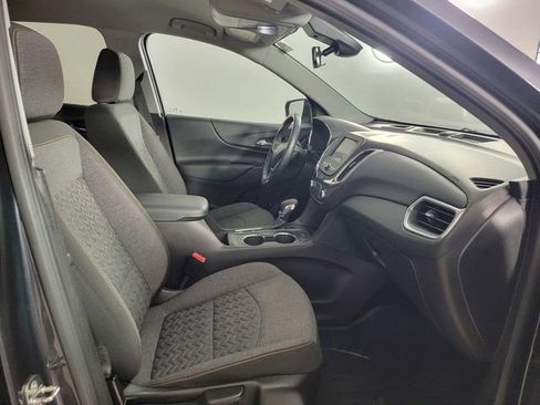 Used 2022 Chevrolet Equinox LT FWD image 19