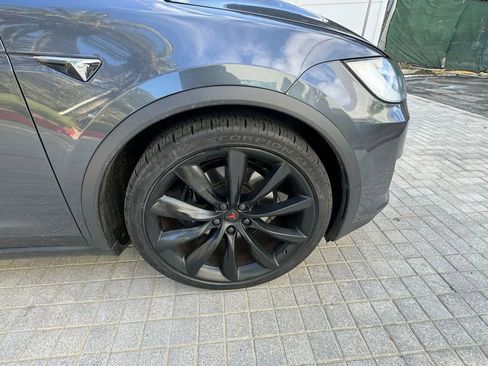 Used 2017 Tesla Model X 75D image 39