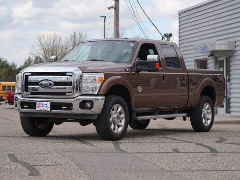 Used 2011 Ford F350 Lariat w/ Lariat Ultimate Pkg AWD/4WD image 8