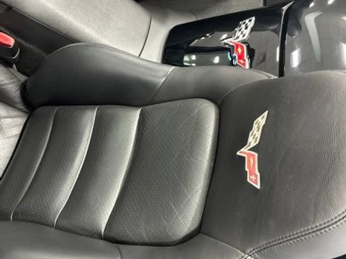Used 2010 Chevrolet Corvette Grand Sport w/ Preferred Equipment Group RWD image 9