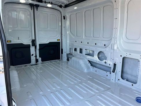 New 2026 Ford Transit 250 148 Medium Roof image 14