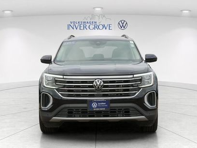 Certified 2025 Volkswagen Atlas SE