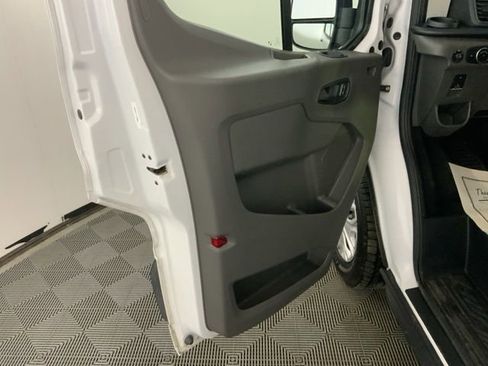 Used 2024 Ford Transit 350 XLT image 20