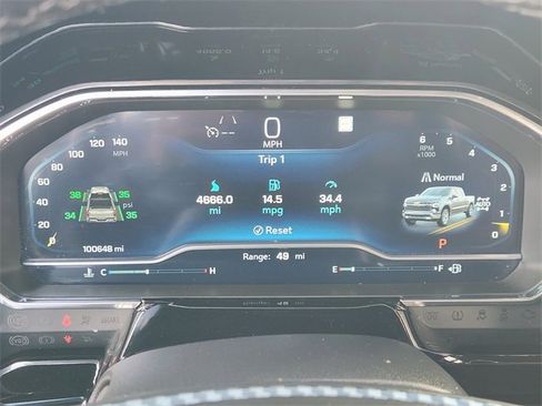 Used 2022 Chevrolet Silverado 1500 ZR2 image 11