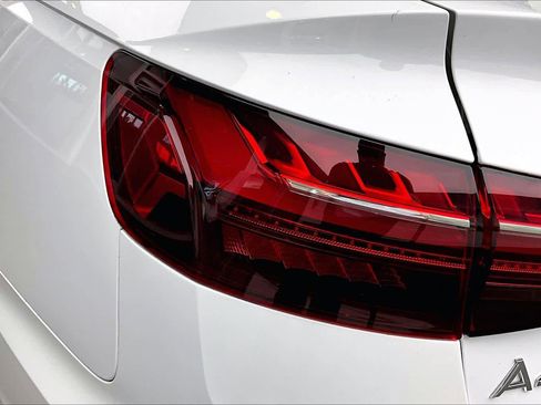 Certified 2023 Audi A4 2.0T Premium w/ Convenience Package image 32