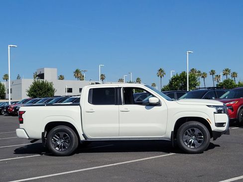 New 2026 Nissan Frontier SV RWD image 11