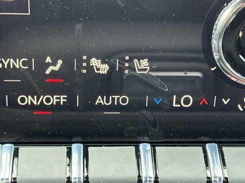 New 2026 GMC Yukon Denali w/ Sun & Power Step Package image 23