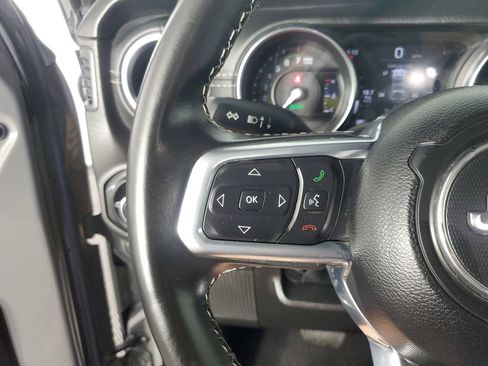 Used 2021 Jeep Wrangler Unlimited Sahara AWD/4WD image 26
