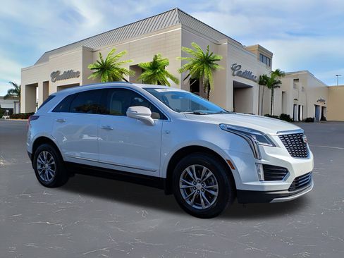 Certified 2022 Cadillac XT5 Premium Luxury image 7