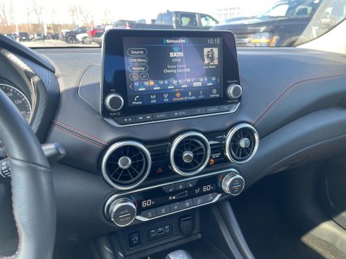 Used 2025 Nissan Sentra SR w/ SR Premium Package image 20