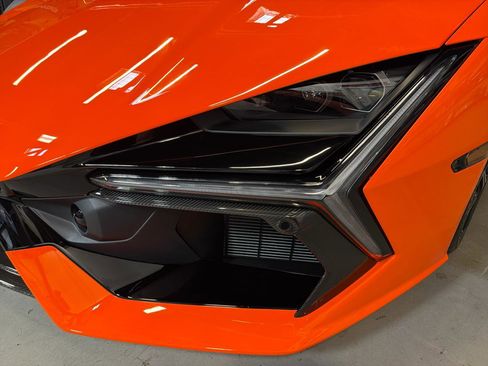 Used 2024 Lamborghini Revuelto image 13