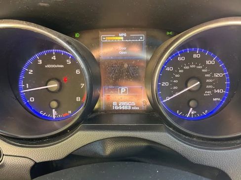 Used 2016 Subaru Outback 2.5i Limited AWD/4WD image 29